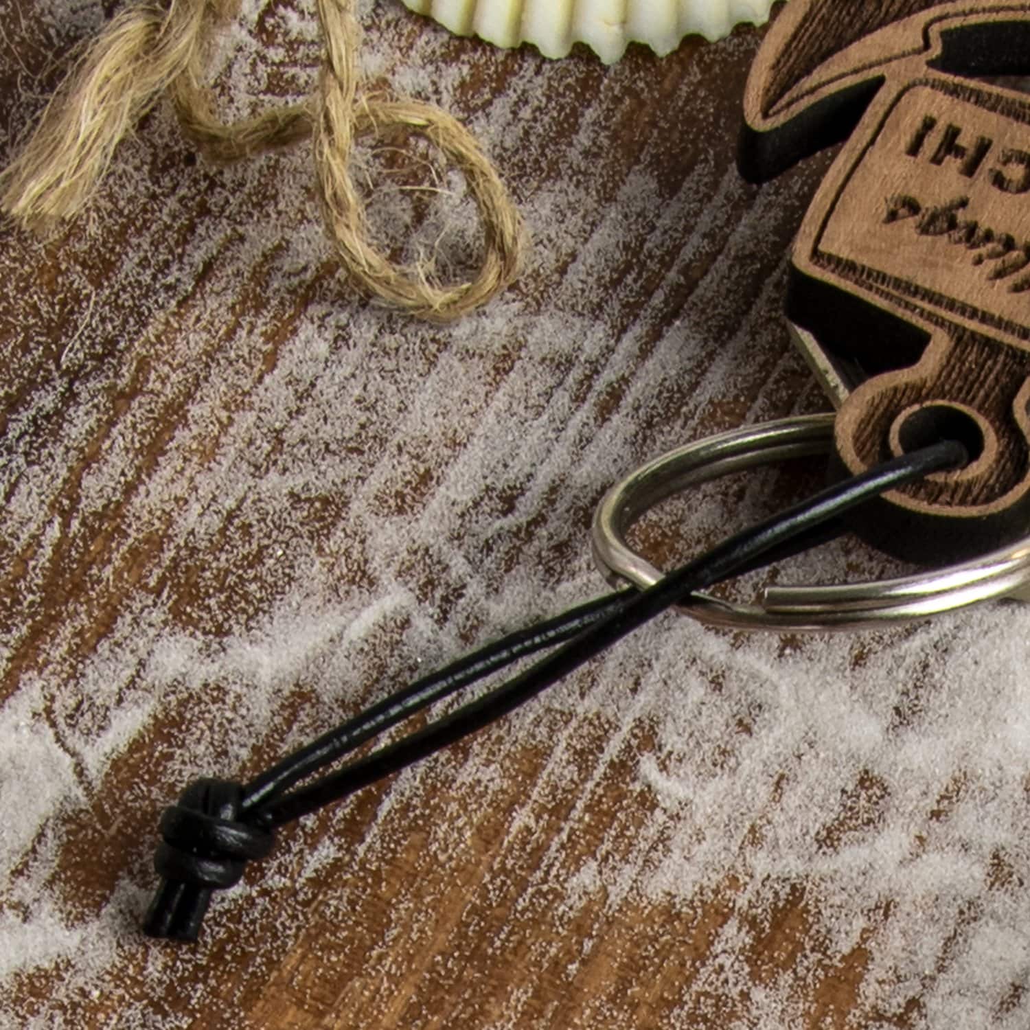 Schlüsselanhänger aus Holz mit Gravur - Lieblingsmensch