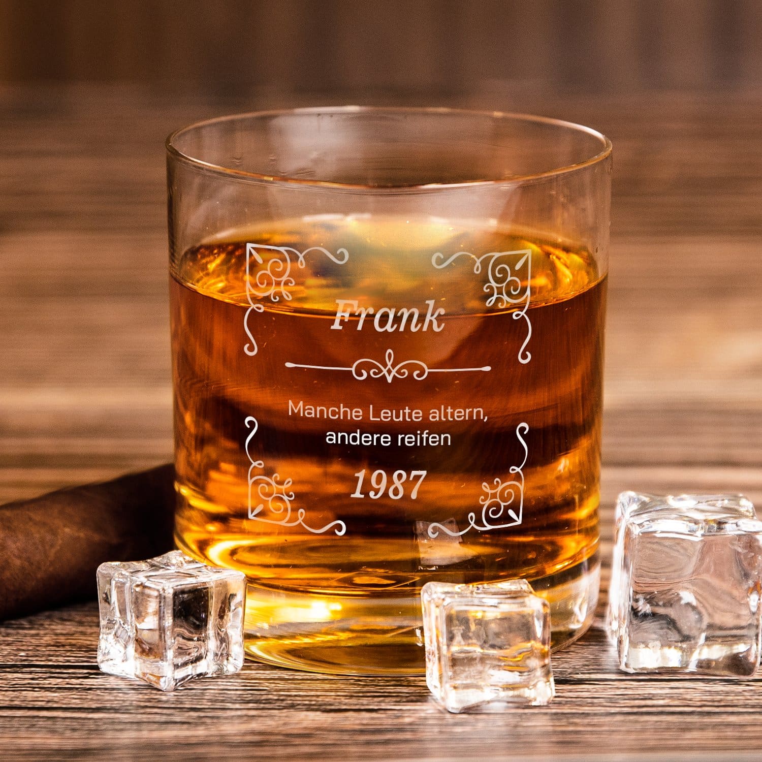 Whiskyglas - Ornament mit Personalisierung